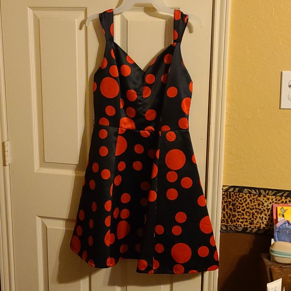 Nikibiki Size M 50's red polka dot dress